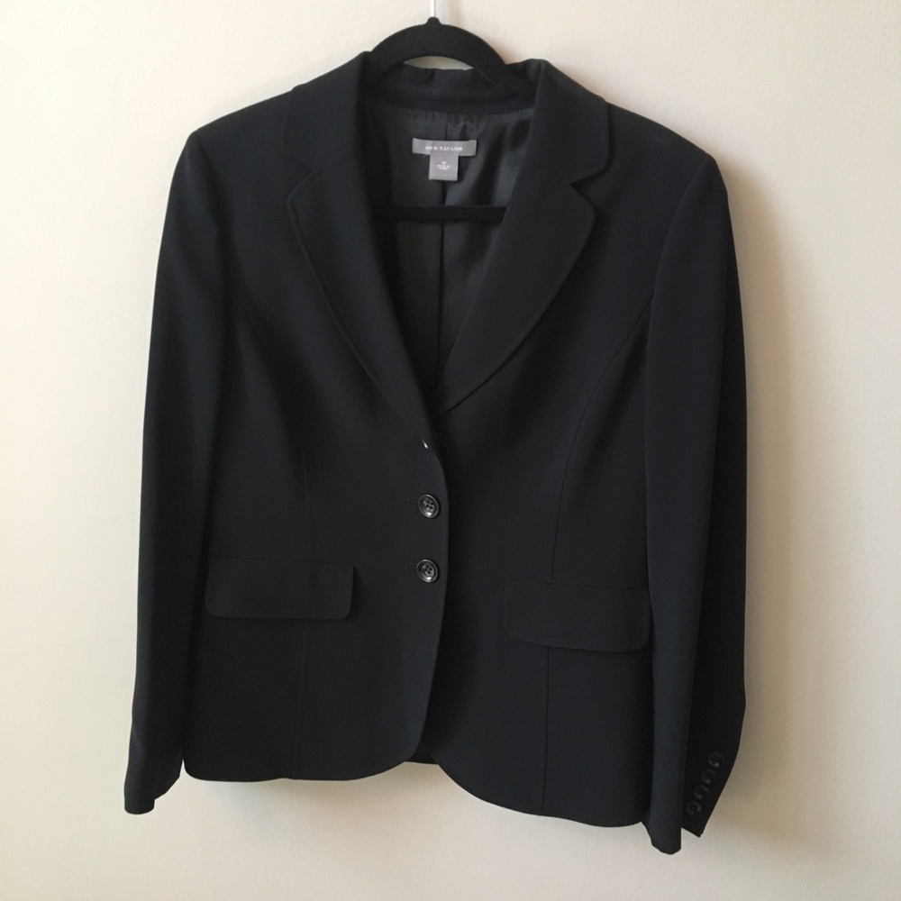 Ann Taylor 3 button suit jacket